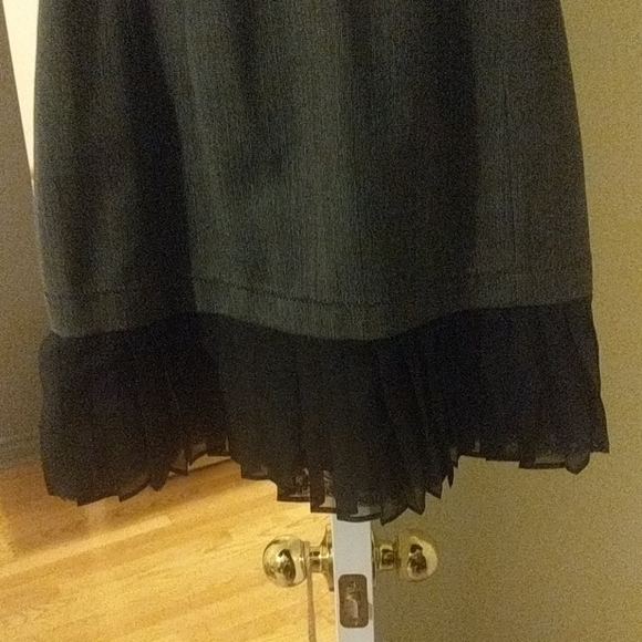 D&G dress - Picture 4 of 9